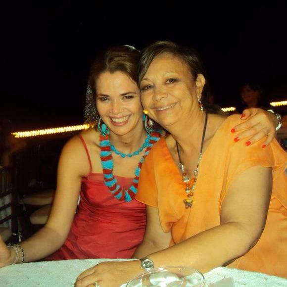 Meet your Posher, Berenice - Picture 1 of 1